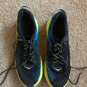 men’s hoka in size 11.5